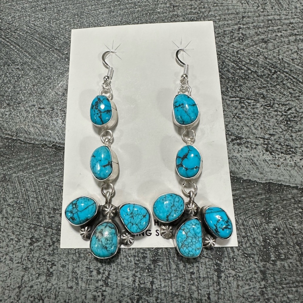 Native Kingman Turquoise Dangle Earrings